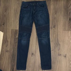 Flying monkey blue jeans